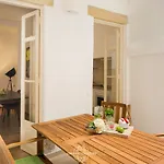 Apartamento With Terrace By Lovelystay *