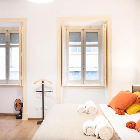 With Terrace By Lovelystay Apartamento *