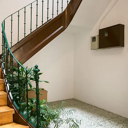 Apartment With Terrace By Lovelystay Lisbon